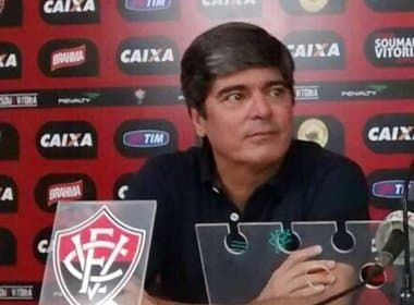 Falcão quer renovação de Marquinhos, mas avisa: &#039;Tem que ser dentro das condições do clube&#039;