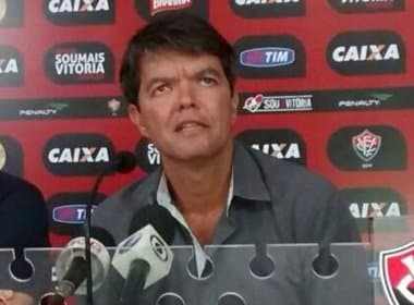 Felipe Ximenes evita falar sobre negociações de jogadores