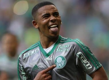 Gabriel Jesus sofre luxação, mas deve reforçar o Palmeiras na final