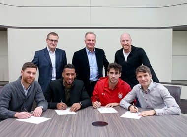 Bayern anuncia renovação de Müller, Boateng, Xabi Alonso e Javi Martínez