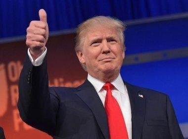 EUA: Trump abre vantagem de 15 pontos em primárias de Indiana, aponta pesquisa