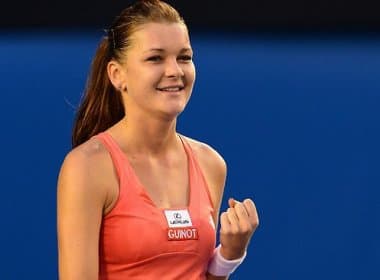 Radwanska arrasa francesa e vai à terceira rodada de Roland Garros