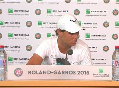 Recordista de títulos, Nadal abandona Roland Garros por lesão no punho
