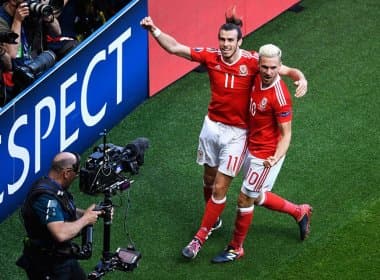 Gol contra coloca País de Gales nas quartas de final da Eurocopa