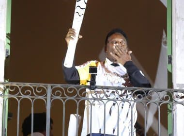 Pelé diz fazer fisioterapia para participar do encerramento da Olimpíada