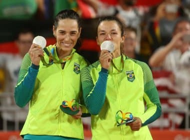 Após prata na Olimpíada, Ágatha e Bárbara Seixas encerram dupla