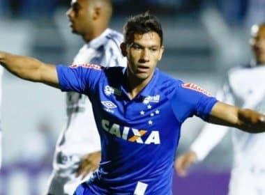 Henrique treina e deve reforçar Cruzeiro na semifinal da Copa do Brasil