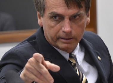 &#039;Gostem ou não gostem, eu sou candidato em 2018&#039;, diz Bolsonaro