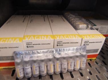 Ministério analisa incluir vacina da febre amarela para crianças no calendário