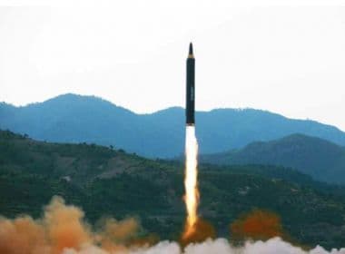 Coreia do Norte diz que míssil pode transportar ogiva nuclear