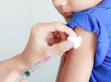 Grupos contrários à vacinação avançam no país e preocupam Ministério da Saúde