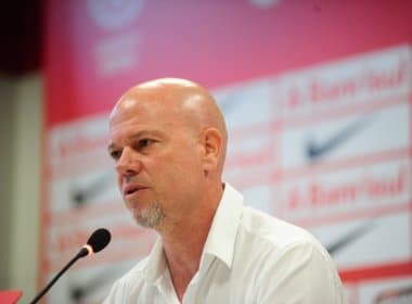 Internacional confirma demissão de Antônio Carlos Zago