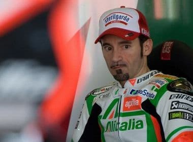 Campeão na motovelocidade, Max Biaggi sofre grave acidente na Itália