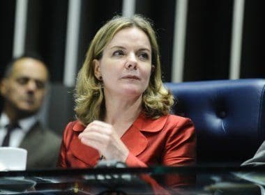 Presidente do PT diz que TSE votaria pela cassação da chapa se Dilma estivesse no poder