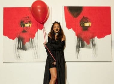 Rihanna dá conselho amoroso a fã no Twitter: ‘Acredite que o término foi um presente!’