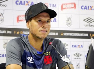 Luis Fabiano confia no retrospecto pessoal em São Januário para vencer o Flamengo