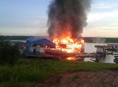 Explosão no Amazonas com envolvimento de três barcos deixa cinco feridos