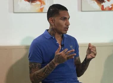 Indignado, Guerrero fala sobre suspensão imposta pela Fifa: 'Sou inocente'