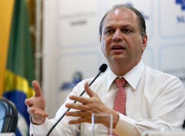 Ministro garante que há vacina para imunizar brasileiros contra a febre amarela