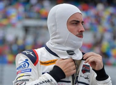 Alonso vence 24h de Le Mans e fica mais perto de conquistar a Tríplice Coroa
