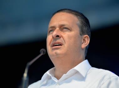 Campos admite falta de força do PSB nos estados