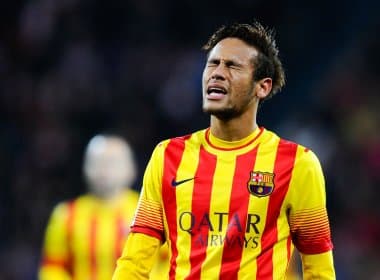 Neymar machuca tornozelo e deve desfalcar o Barcelona