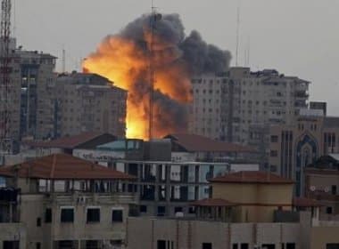 Israel bombardeia dois edifícios em Gaza