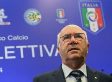 Uefa suspende líder do futebol italiano por racismo
