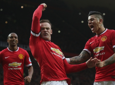 Campeonato Inglês: Rooney brilha e Manchester vence o Sunderland com arbitragem confusa