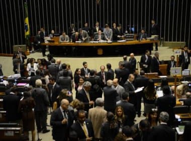 Câmara aprova PEC da Bengala e impõe nova derrota a Dilma