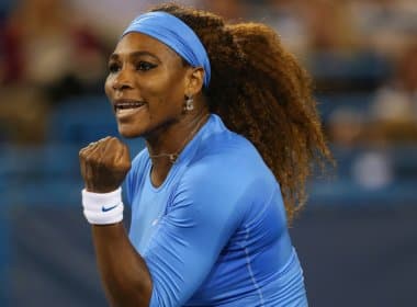 Serena atropela checa e vai à segunda rodada de Roland Garros