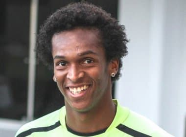 Jô deixa o Atlético-MG e assina por 3 anos com clube dos Emirados Árabes