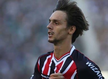 Rodrigo Caio decide continuar no São Paulo e dá alívio a Osorio