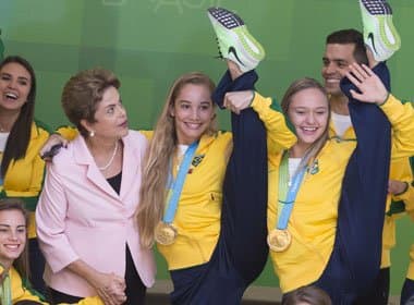 Em recado à oposição, Dilma diz que atleta respeita adversário e aceita resultado