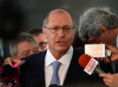 Temos que nos livrar dessa praga que é o PT, diz Alckmin