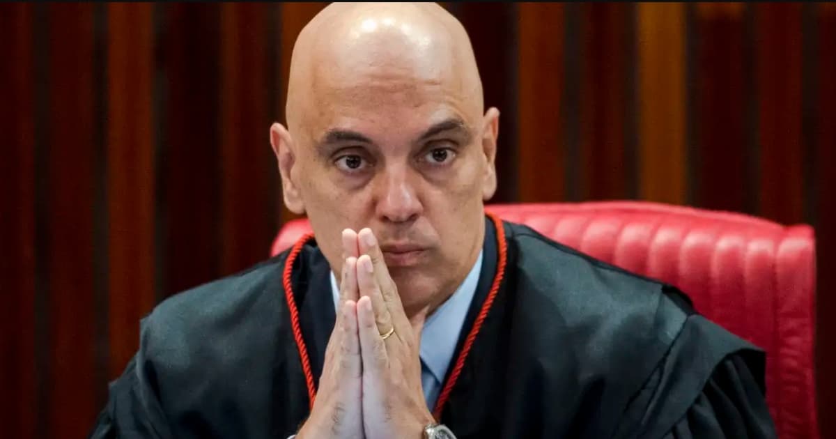 Moraes derrubou perfis a pedido de órgão chefiado por ele no TSE, mostra relatório