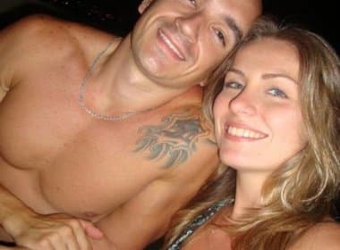 Ex-Namorado de Renatinha divulga fotos fazendo sexo com a loira