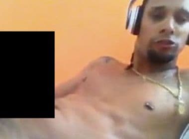 Vídeo do pagodeiro Chiclete Ferreira se masturbando circula na internet