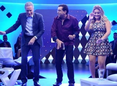 Roberto Justus dança o ‘Lepo Lepo’ com Geisy Arruda em programa de TV