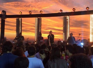 Banda Eva se apresenta no projeto Vevo Sunsets em São Paulo