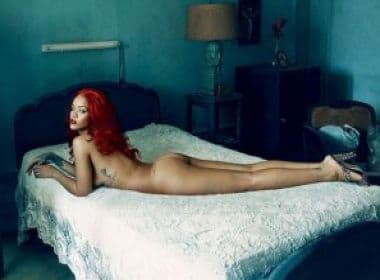 Rihanna posa nua e fala de Chris Brown: ‘Era muito protetora com ele, não tenho ódio’