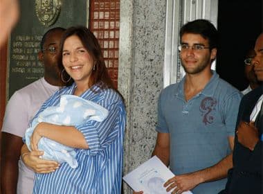 Colunista aposta que Ivete está grávida do 2º filho: 'Habemus barrigão para o Carnaval'