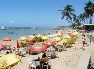 Justiça suspende demolição de barracas de praia em Jauá