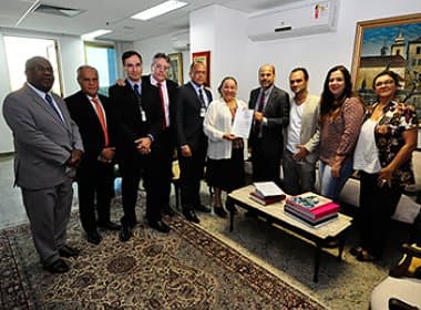 TJ-BA e UFRB firmam acordo para digitalização de documentos históricos
