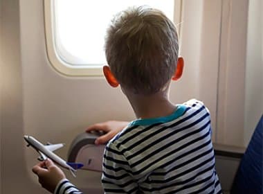 TJ-BA padroniza regras de viagem para crianças e adolescentes