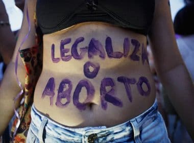 Cresce apoio à descriminalização do aborto, diz pesquisa do Datafolha