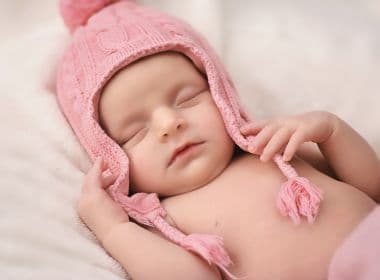 Primeira PEC de 2018 propõe ampliar licença-maternidade para 6 meses