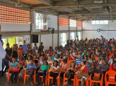Lauro de Freitas: Professores fazem assembleia para discutir ‘pendências’ com prefeitura