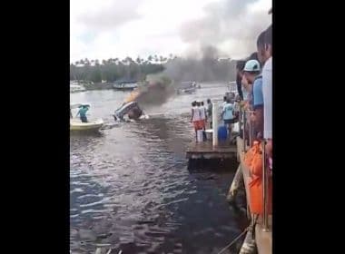 Camamu: Lancha afunda após pegar fogo; veja vídeo