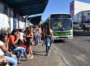 Conquista: Rodoviários fazem paralisação devido à falta de adiantamento de salário